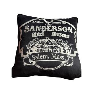 Sanderson Witch Museum Salem Hocus Pocus Throw Pillow‎ Black Velvet Goth Vampire